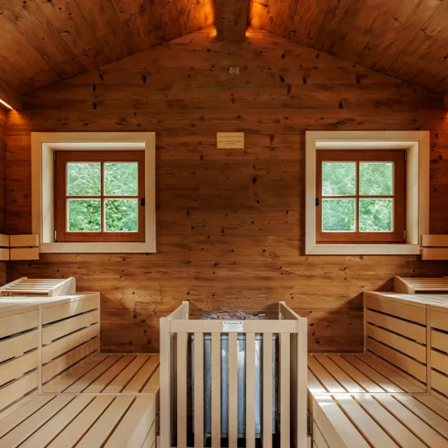 Teichsauna von innen